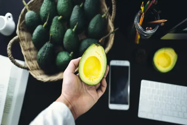 Cuối cùng, AI đã làm được điều thực sự có giá trị: Tìm quả bơ chín